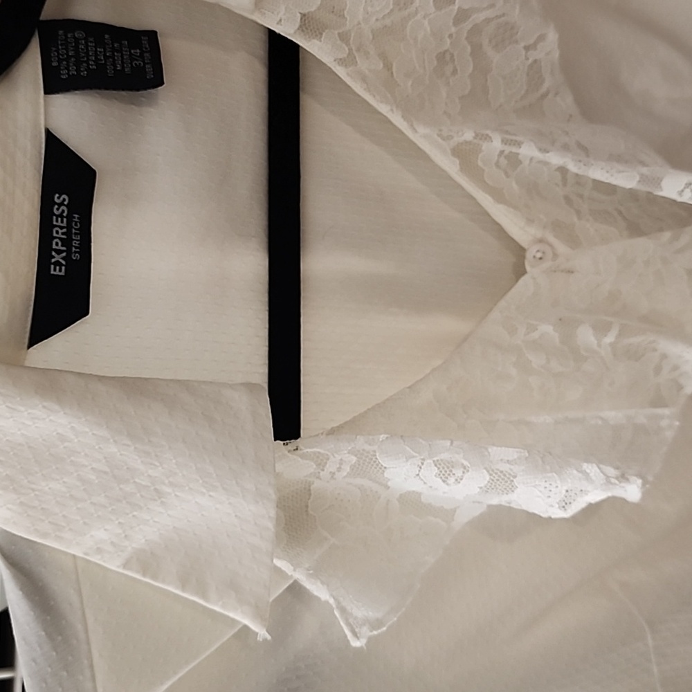 Express Blouse with ruffles sz. 3/4